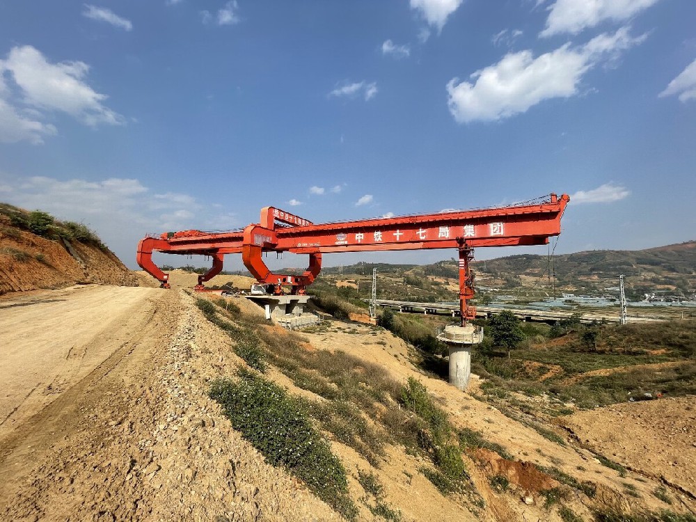 中铁十七局弥蒙铁路隧道信息化监测项目